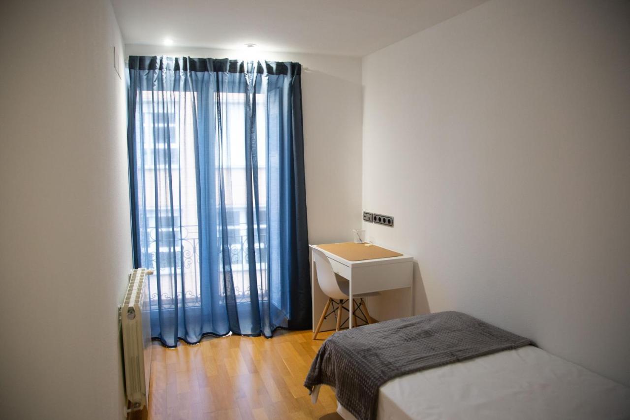 Appartement Elizabeth Towers à Almansa Extérieur photo