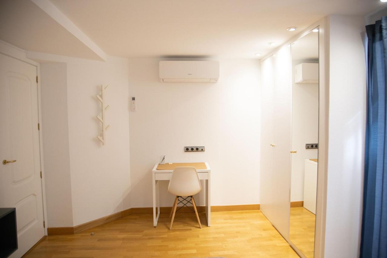 Appartement Elizabeth Towers à Almansa Extérieur photo